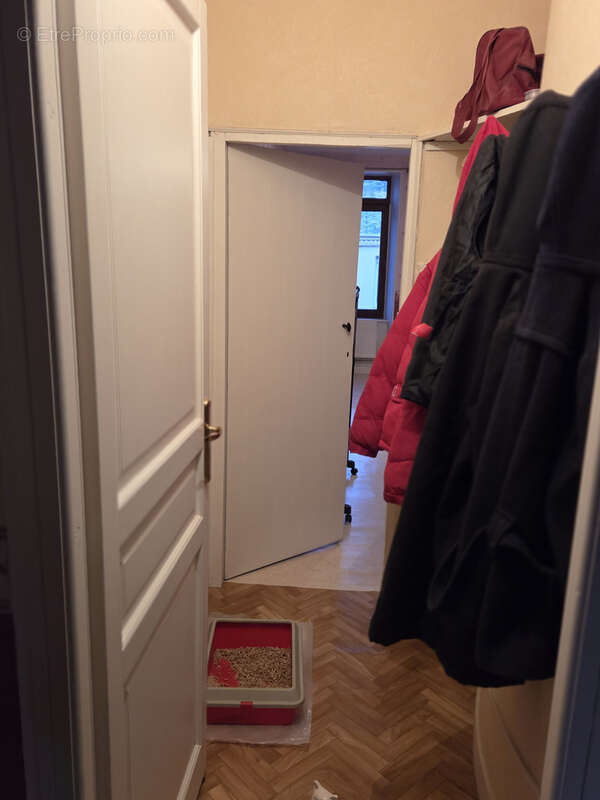 Maison à MAUBERT-FONTAINE