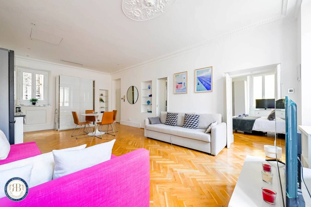 Appartement à VILLEFRANCHE-SUR-MER