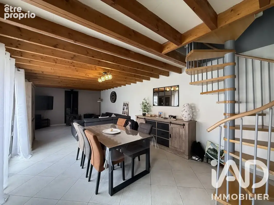 Photo 1 - Maison à VAUDRINGHEM