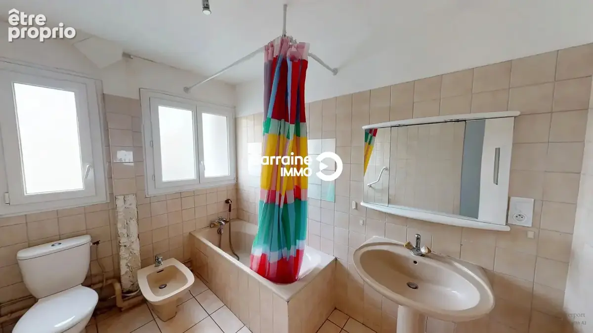 A vendre lorient hyper centre - appartement t3 68 m²-ascenseur balcon - photo 7
