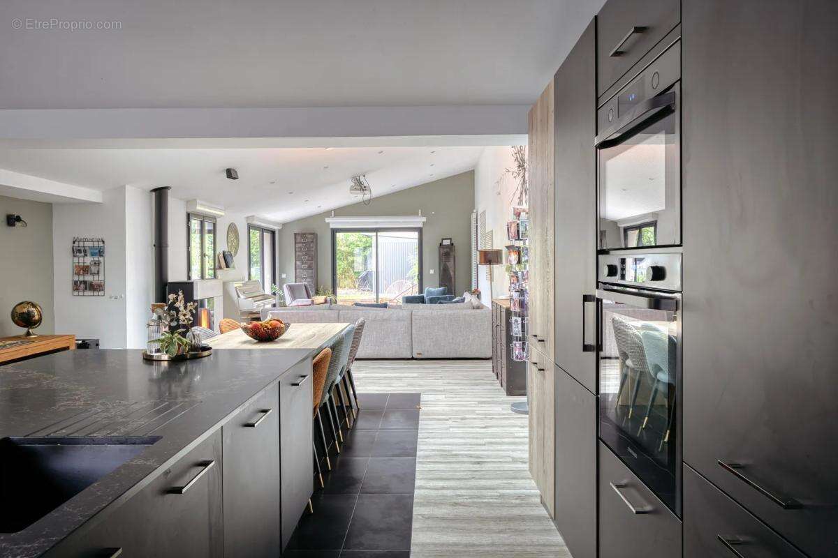 Maison à LE PETIT-QUEVILLY