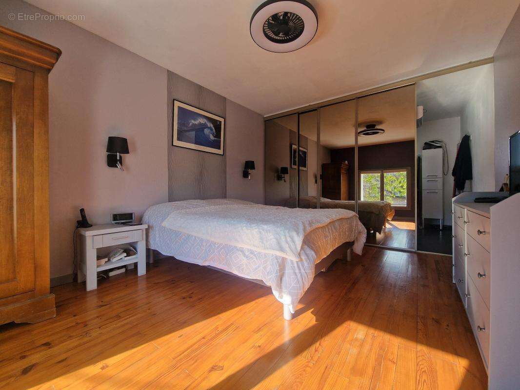 Maison à VAIRES-SUR-MARNE