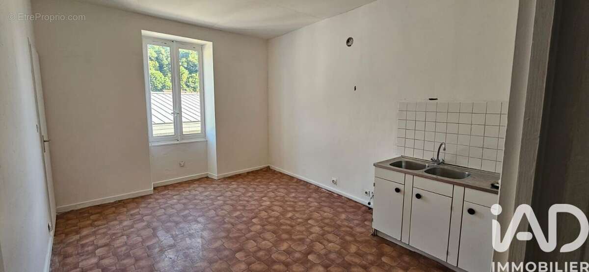 Photo 5 - Maison à SAINT-RAMBERT-EN-BUGEY