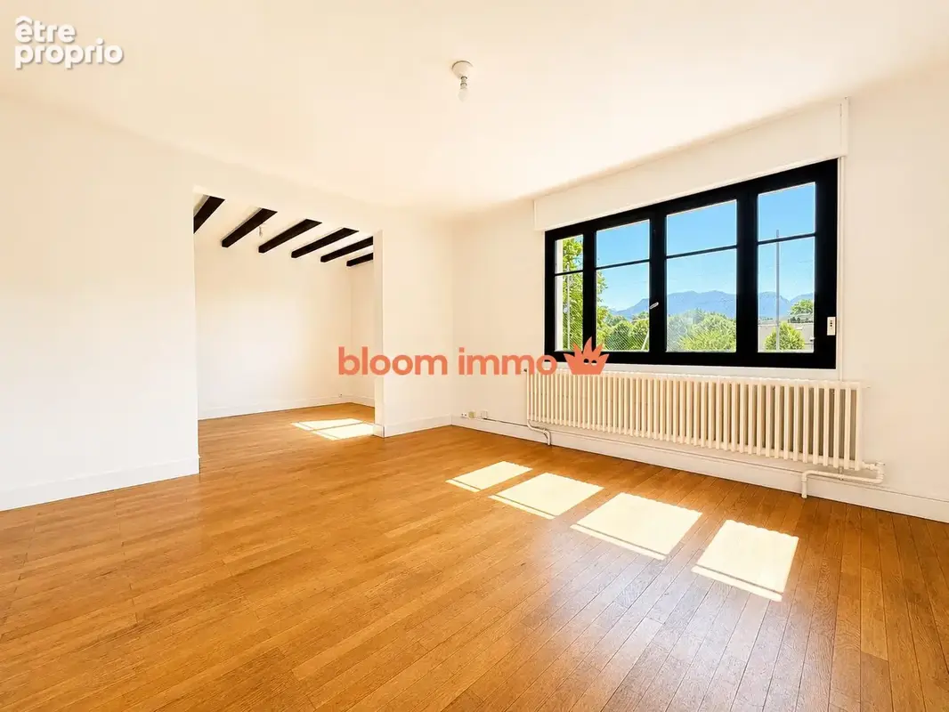 Appartement 82 m² à Bassens  - photo 5