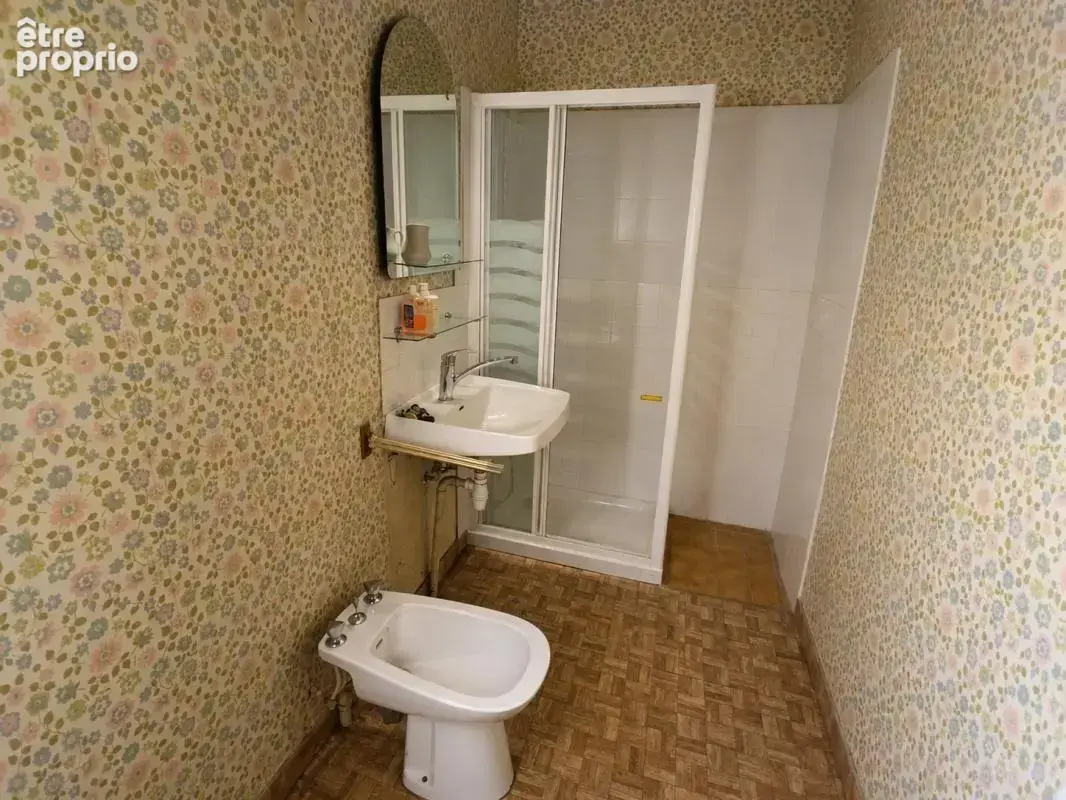 Maison centre village, 4 chambres et jardin - photo 7