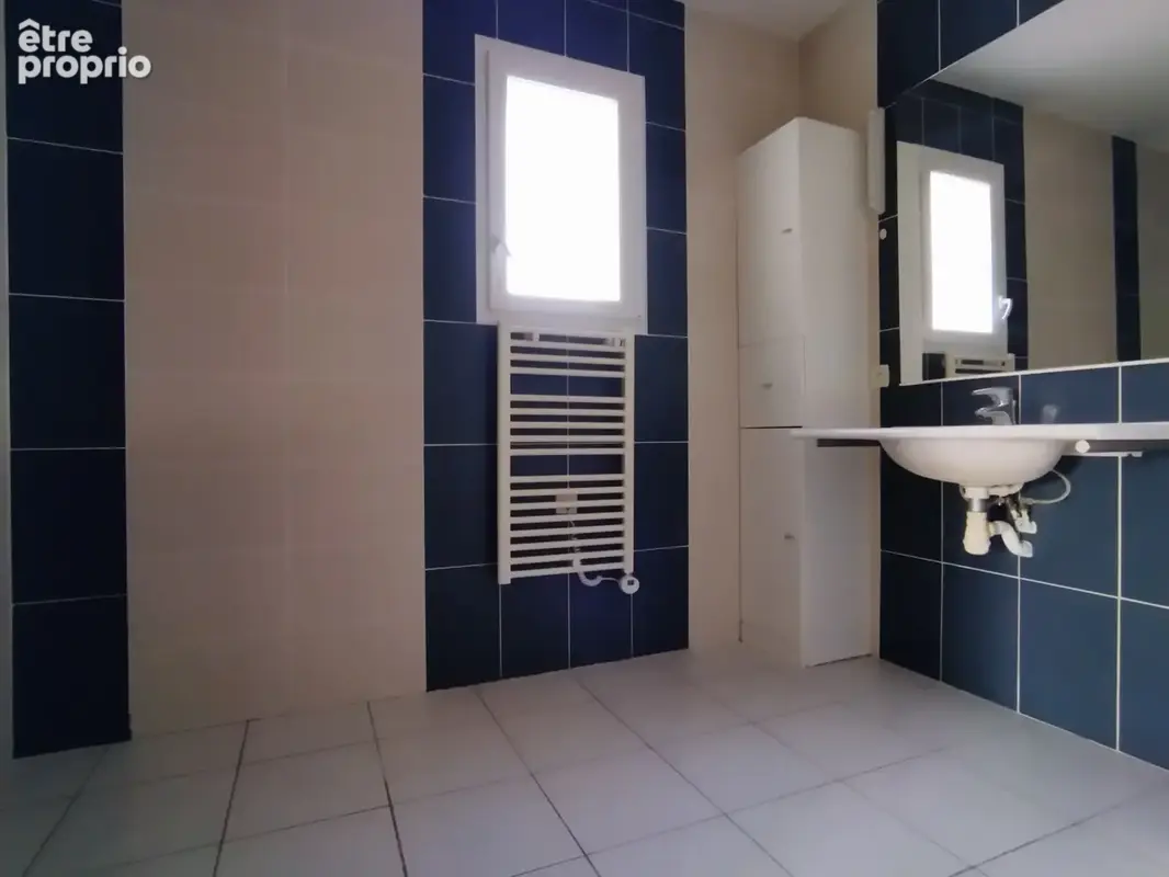 Maison PMR 2 Chambres 104 m2 en centre bourg  de dompierre - photo 7