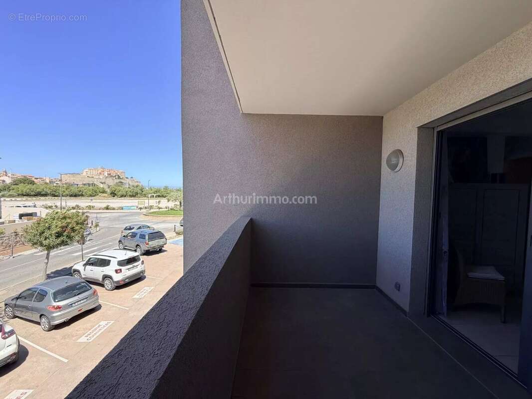 Appartement à CALVI