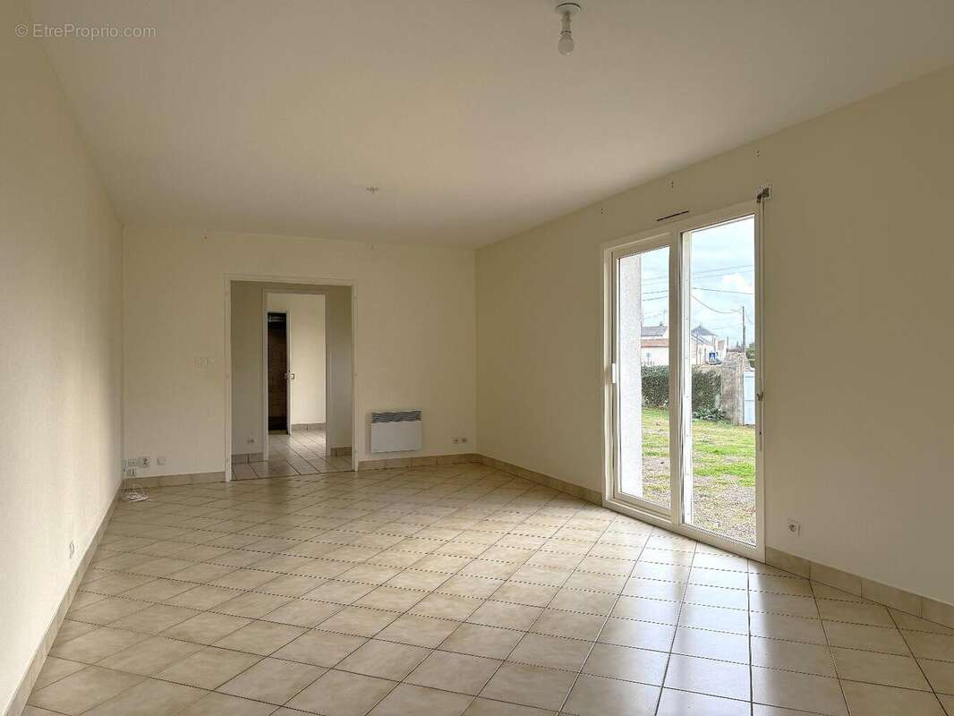   - Maison à SAINTE-VERGE