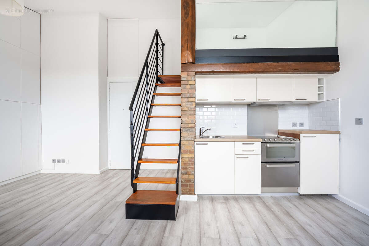 Superbe studio Place de la Nation (12ème) - 35m2 - 7ème et dernier étage - photo 3