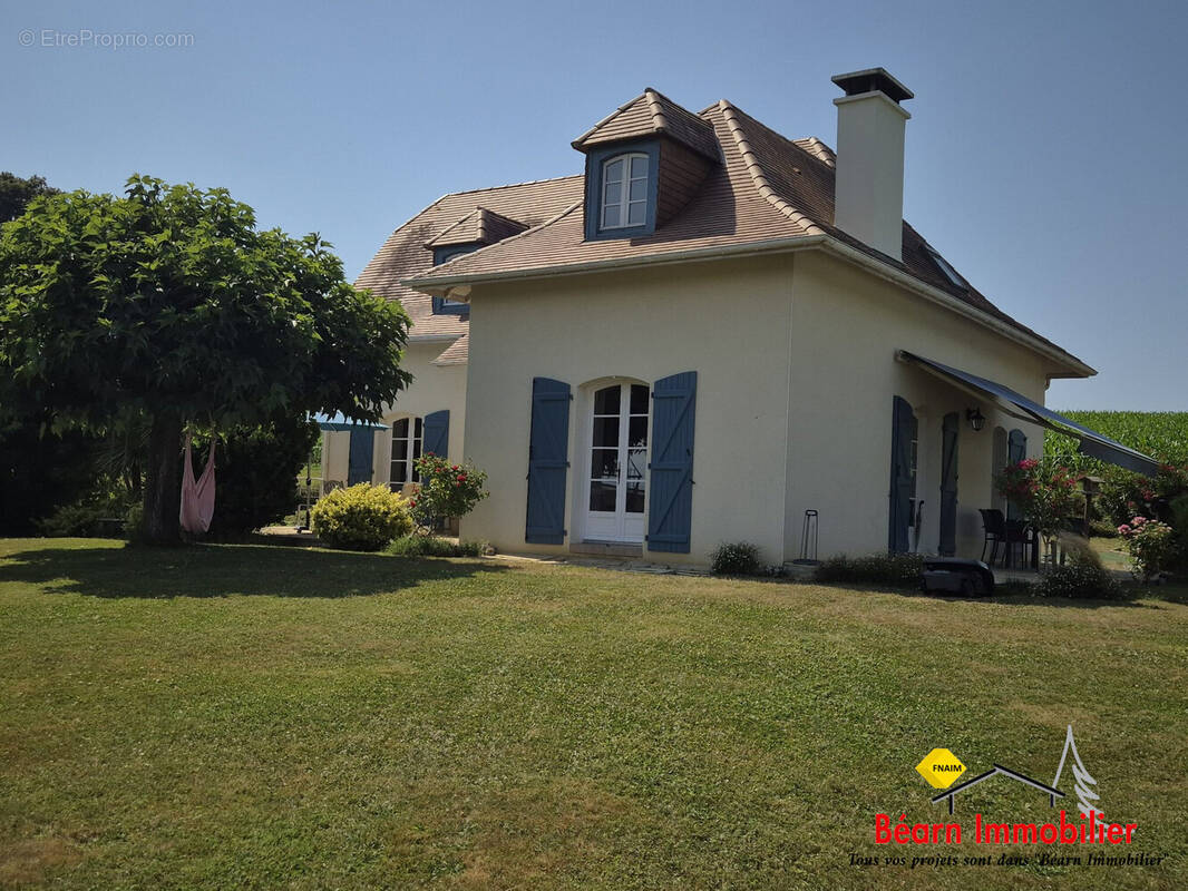 Maison à ESPES-UNDUREIN