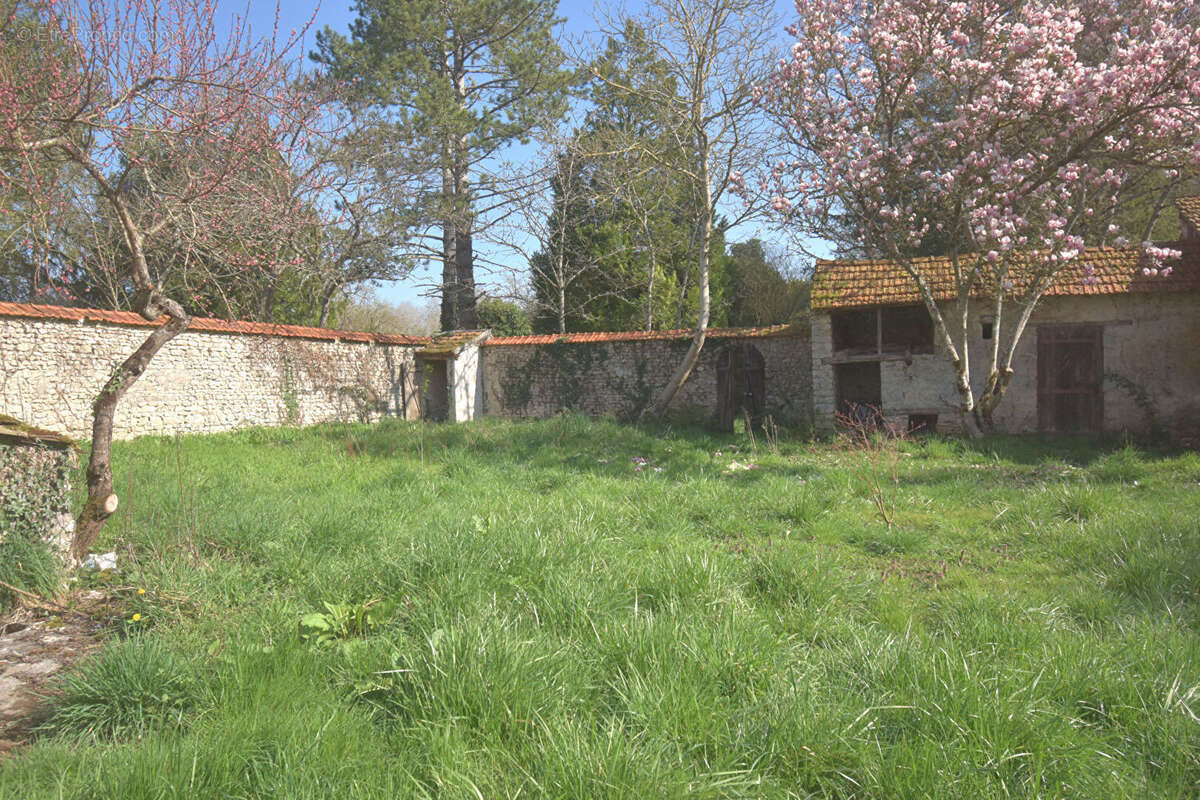 Maison à MALESHERBES