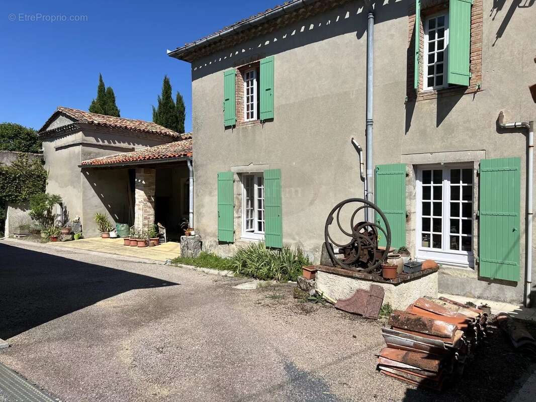 Maison à PUYLAURENS