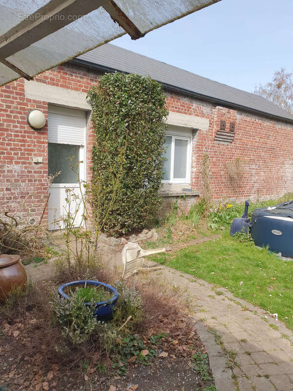 Maison à AULNOYE-AYMERIES