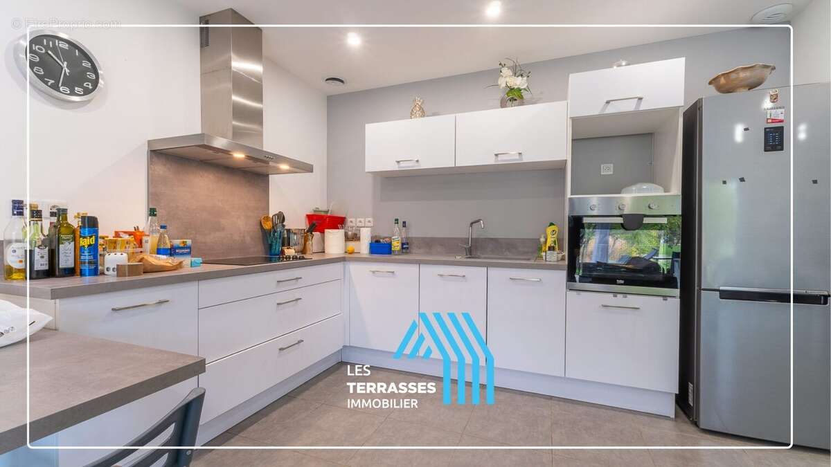 Maison à MONTELIMAR