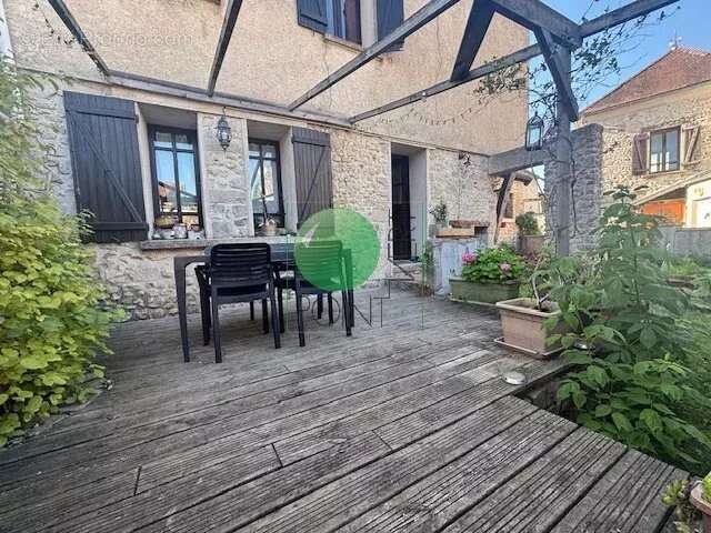 Maison à LA FERTE-ALAIS