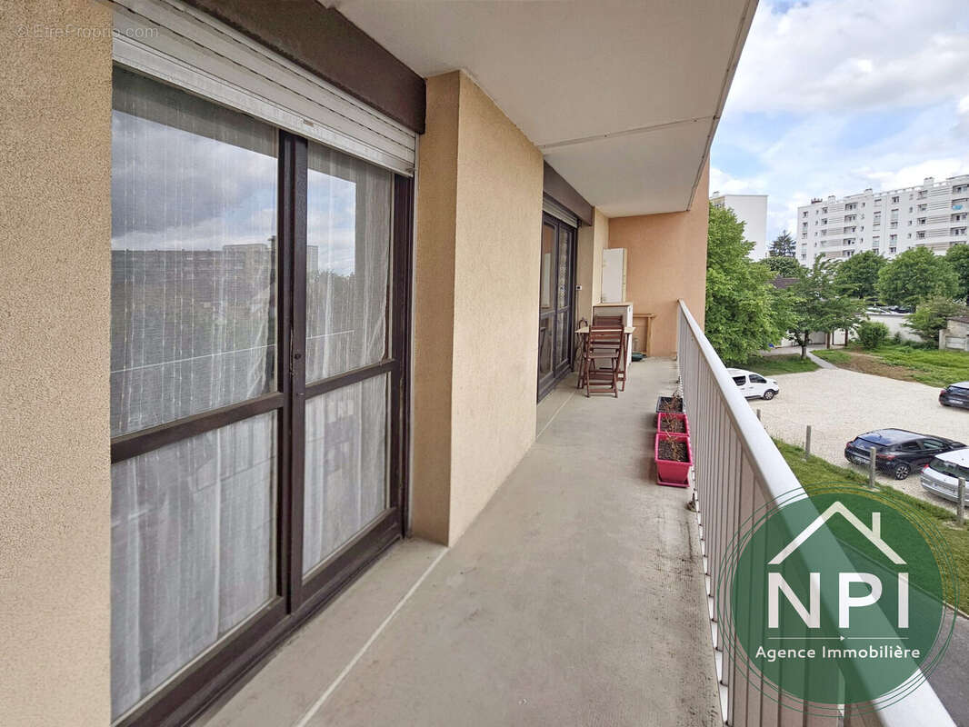 Appartement à MELUN