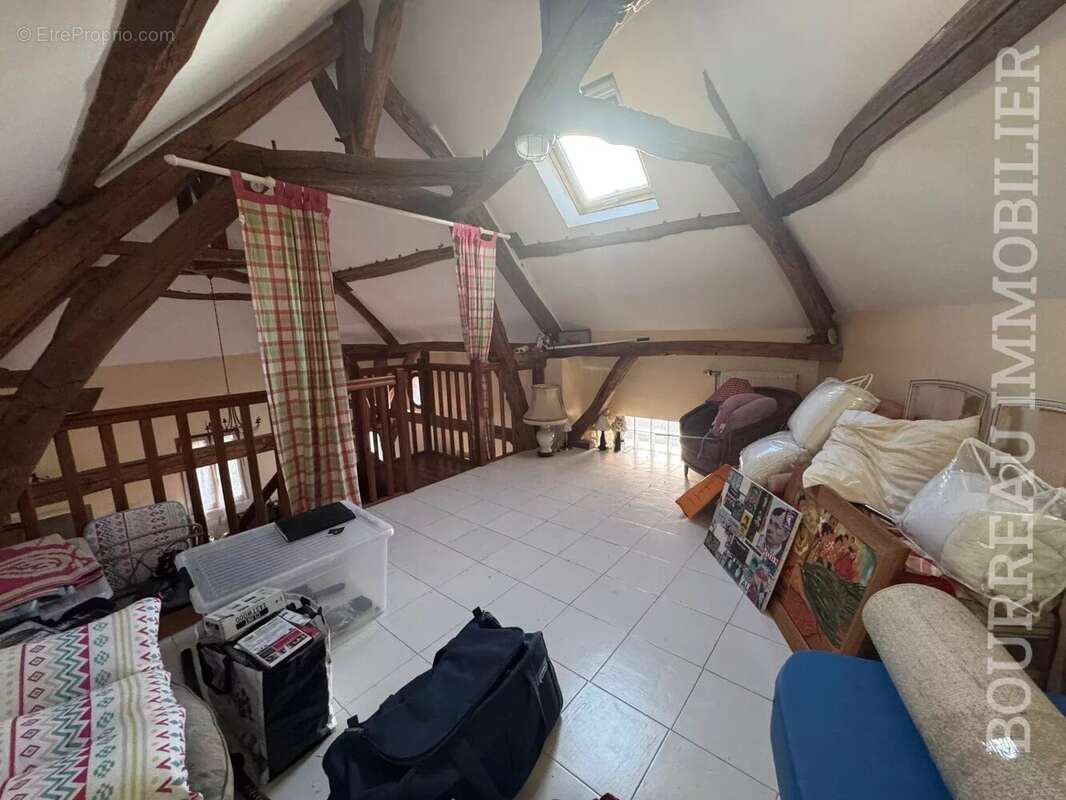 Maison à ARCES-DILO