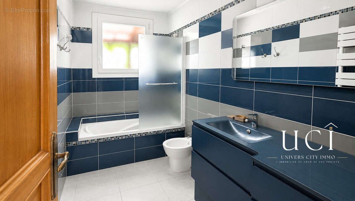 Maison 124 m² à Saint-Jean-De-Boiseau  - photo 9