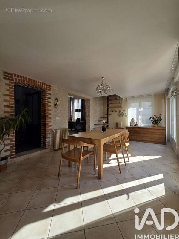 Photo 5 - Maison à TOURS