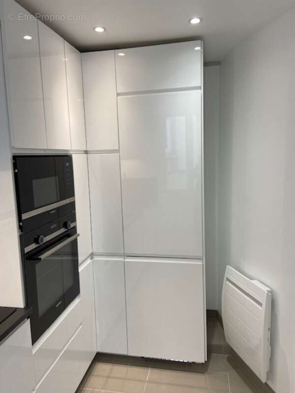 Appartement à vendre 4 pièces PARIS 10EME ARRONDISSEMENT (75) DPE en D - photo 5