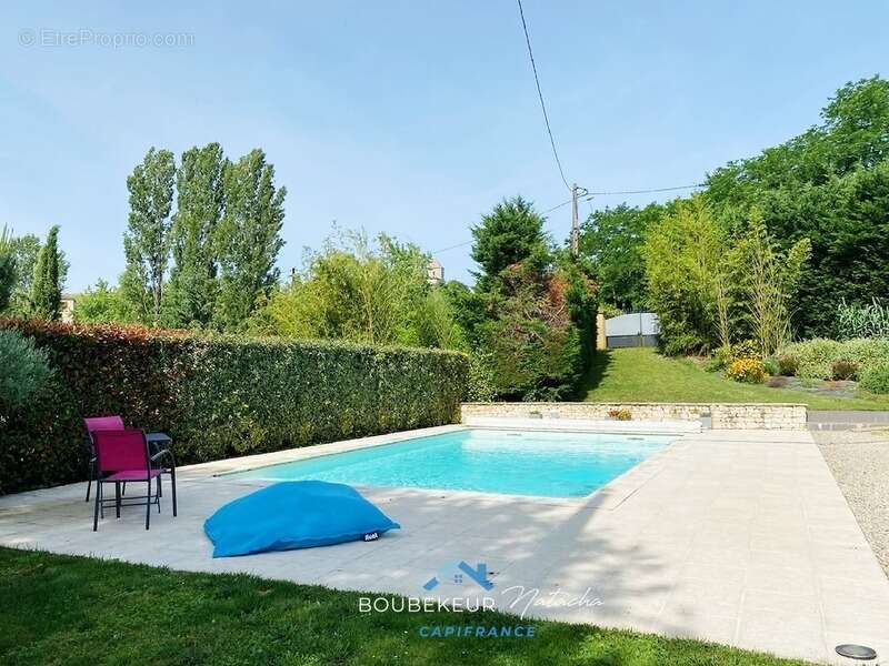 Maison à BEAUMONT-DU-PERIGORD