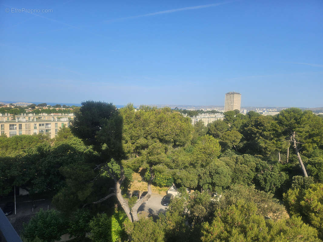 Appartement à MARSEILLE-12E