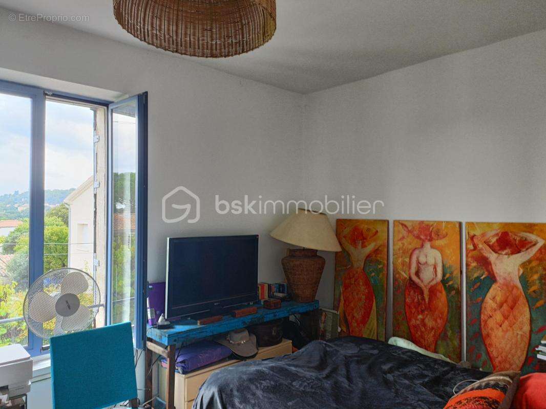 Maison à VILLEVIEILLE