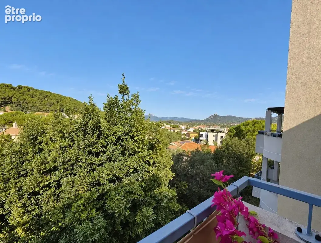 Hyères Costebelle – T3 de standing très calme, terrasse, parking – Garage 16 m² poss en supplément - photo 21