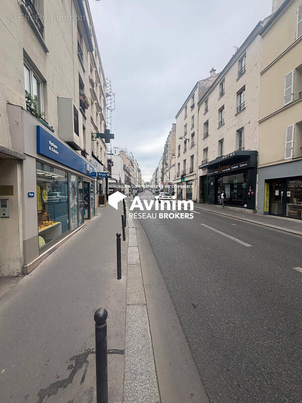 Commerce à PARIS-11E