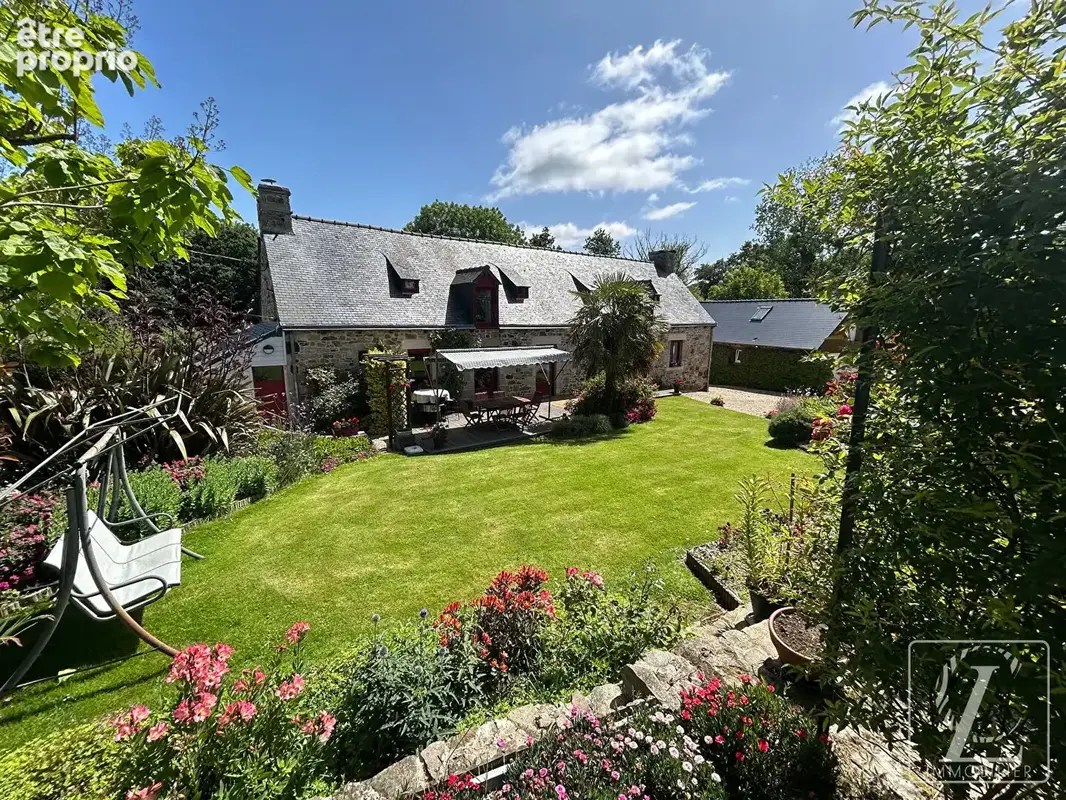 PLANGUENOUAL : propriété avec gites et parc paysagé - photo 2