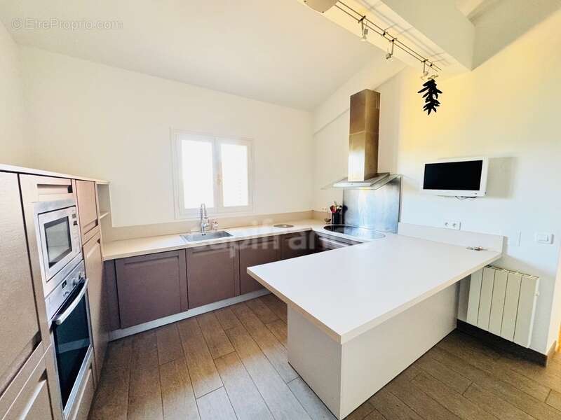 Appartement à FALICON