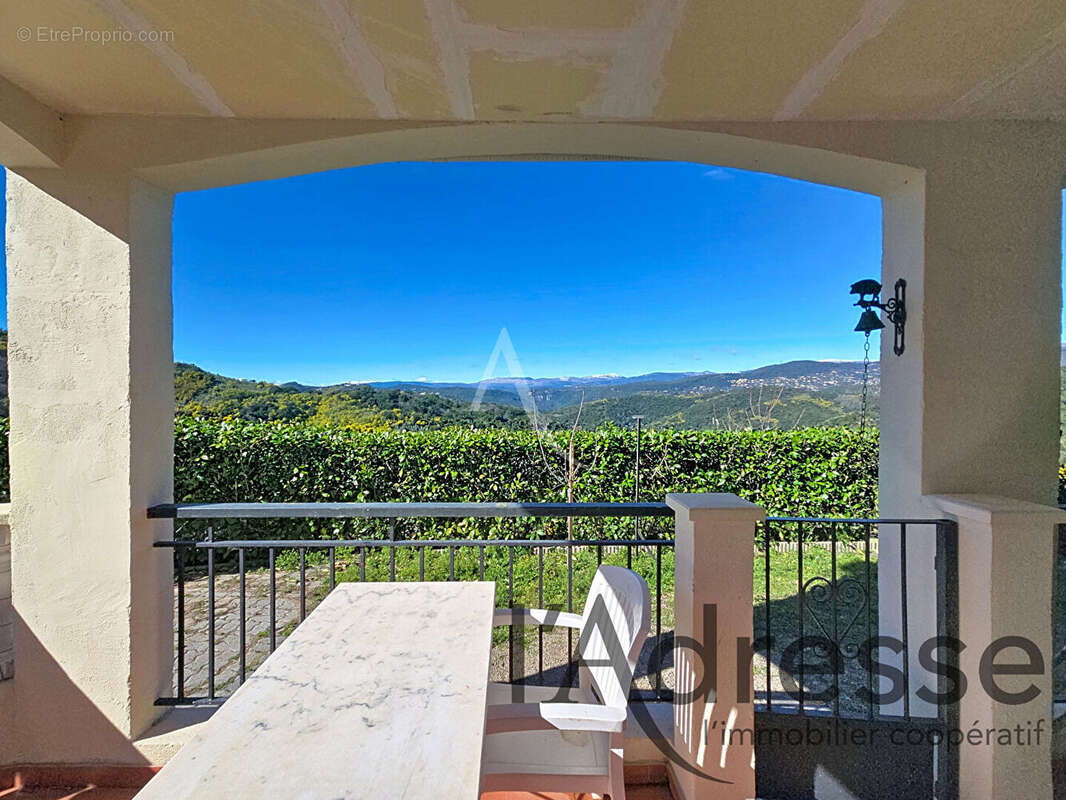 Magnifique villa 5 pièces 140 m² sur un terrain de 2000 m² à Tanneron ! - photo 11