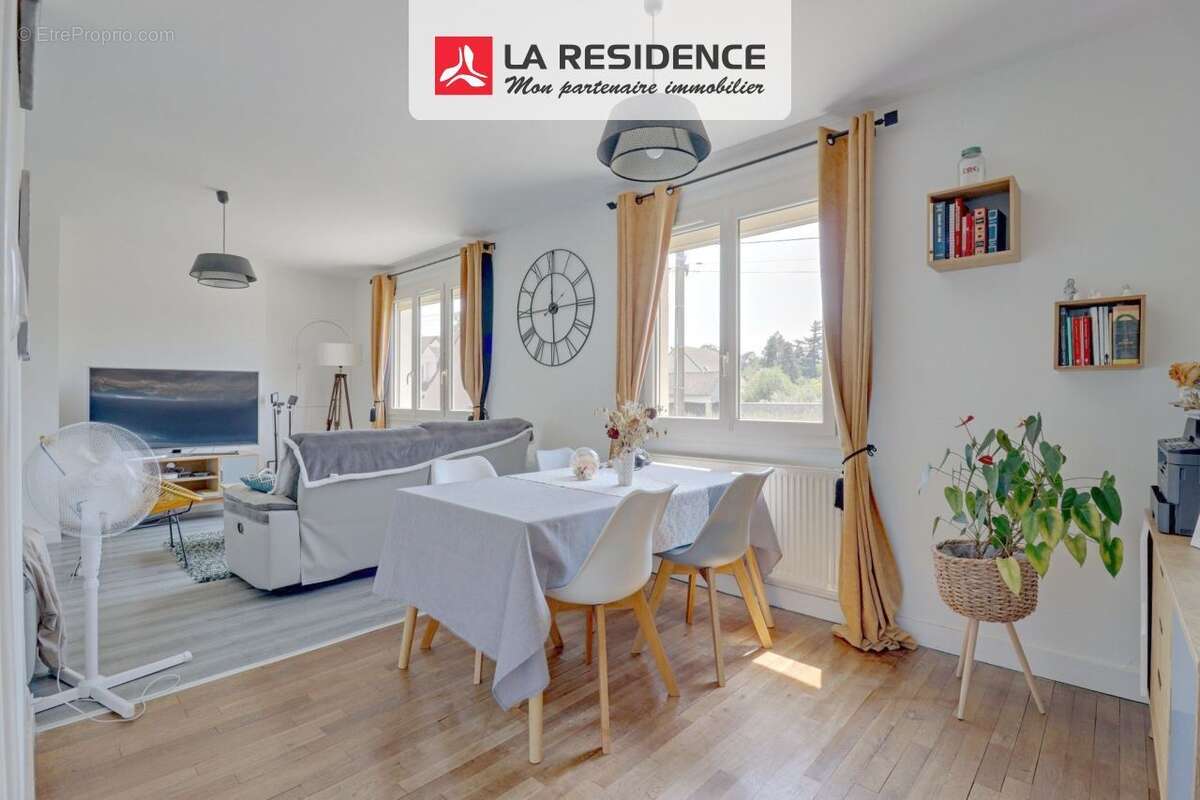 Maison 89 m² à Saint-Gervais-La-Foret  - photo 3