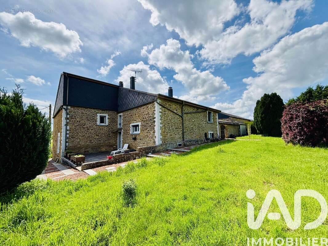 Maison 255 m² à Etalle  - photo 2