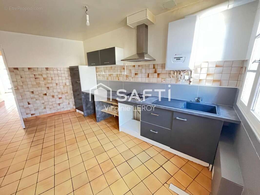 Maison 71 m² à Lacroix-Saint-Ouen  - photo 5