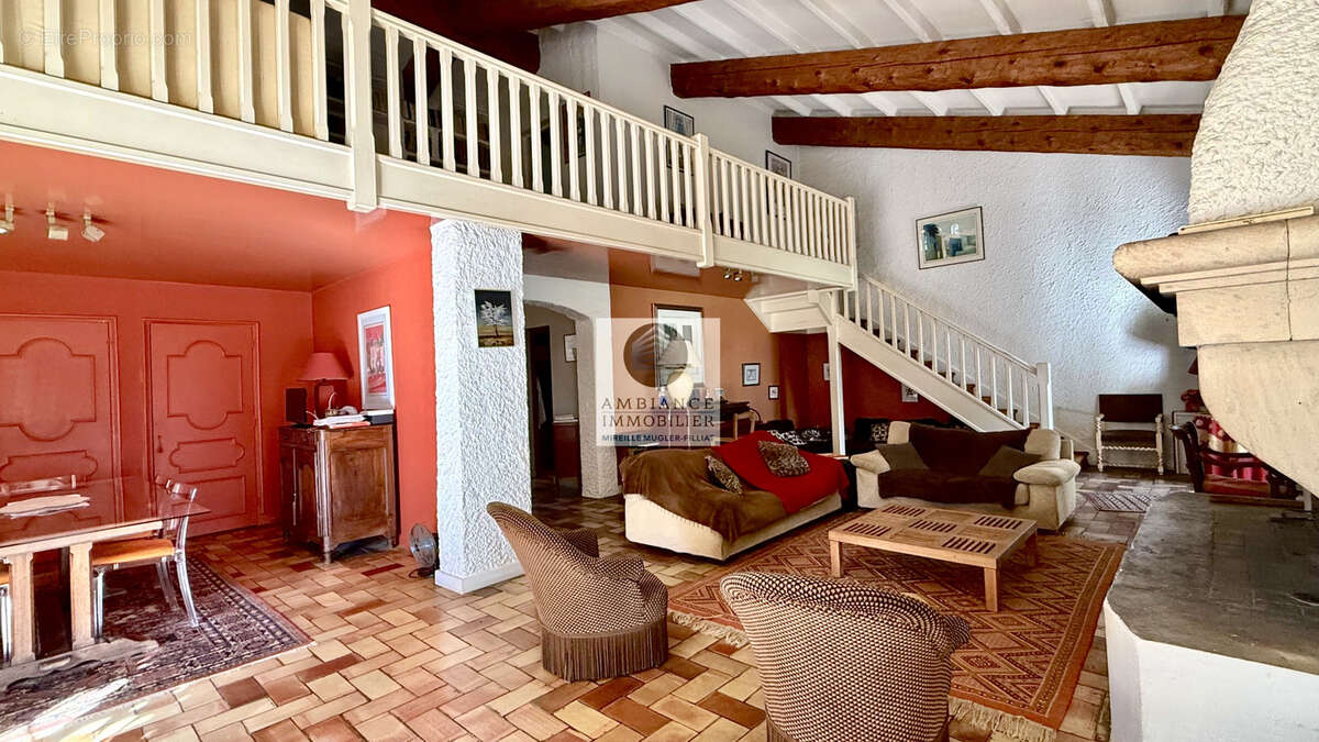 Maison en campagne dans un cadre verdoyant - photo 24