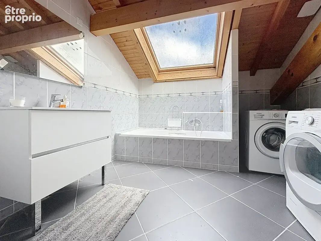 Appartement à vendre 3 pièces VETRAZ MONTHOUX (74) - photo 12