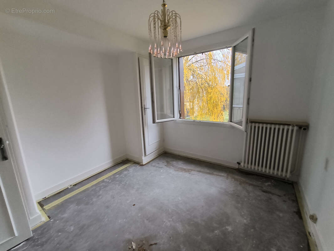 Maison à CHAMBRAY-LES-TOURS