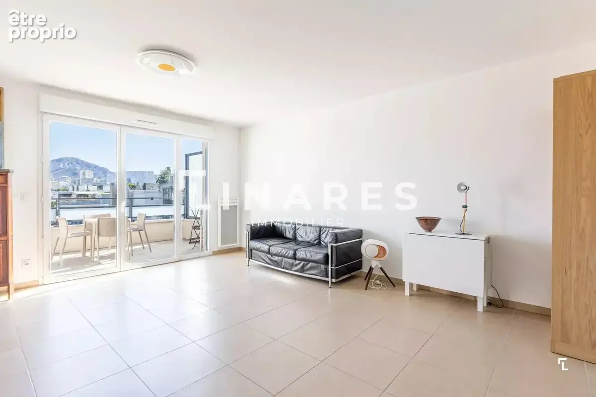 LES HAUTS D’ARTÉMIS - Appartement T2 46m² - Terrasse 8m² - 13008 SAINTE-ANNE - photo 2