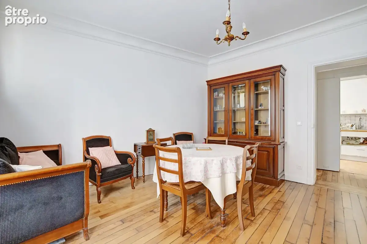 Appartement Paris 2 pièce(s) 44,35 m2 - photo 2
