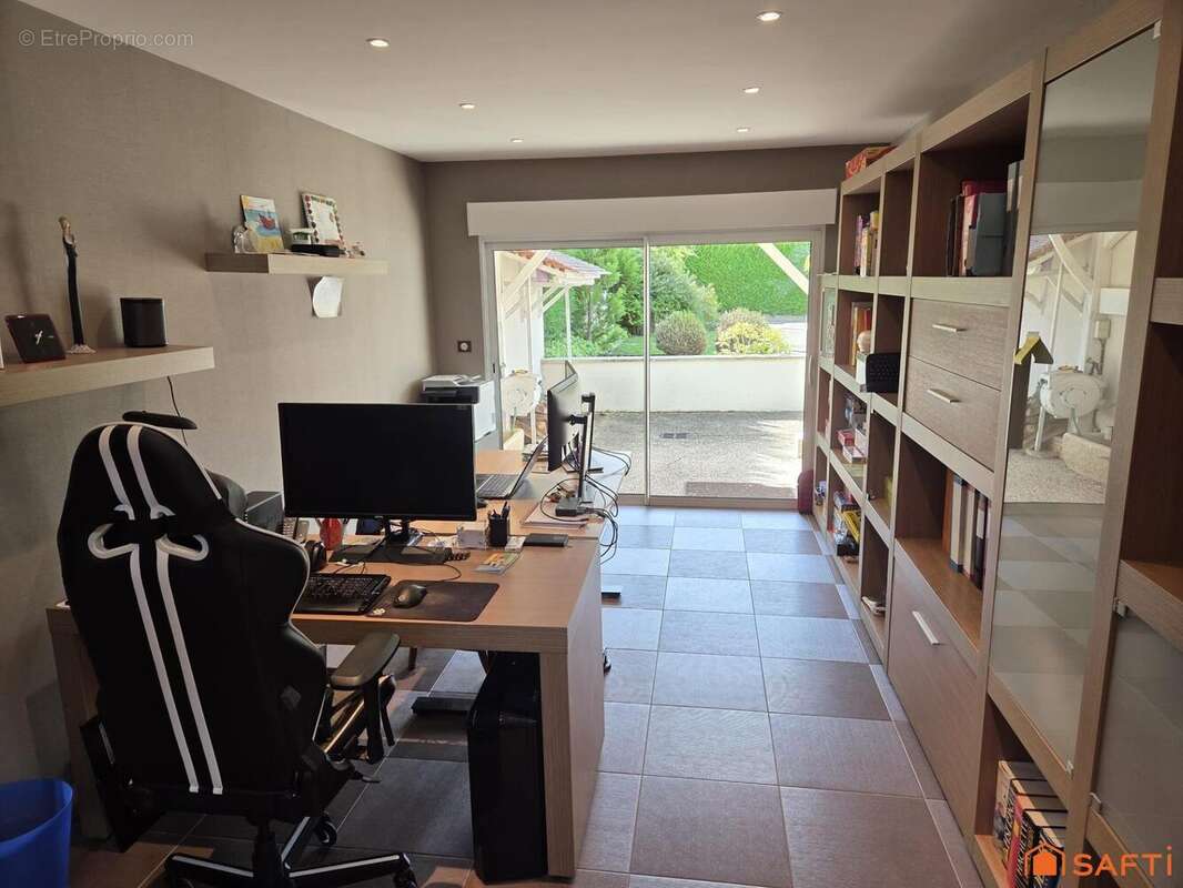 Photo 3 - Maison à BREUIL-LE-SEC