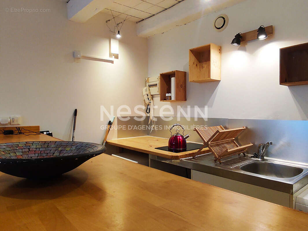 Appartement type studio  La Rochelle hyper centre - photo 2