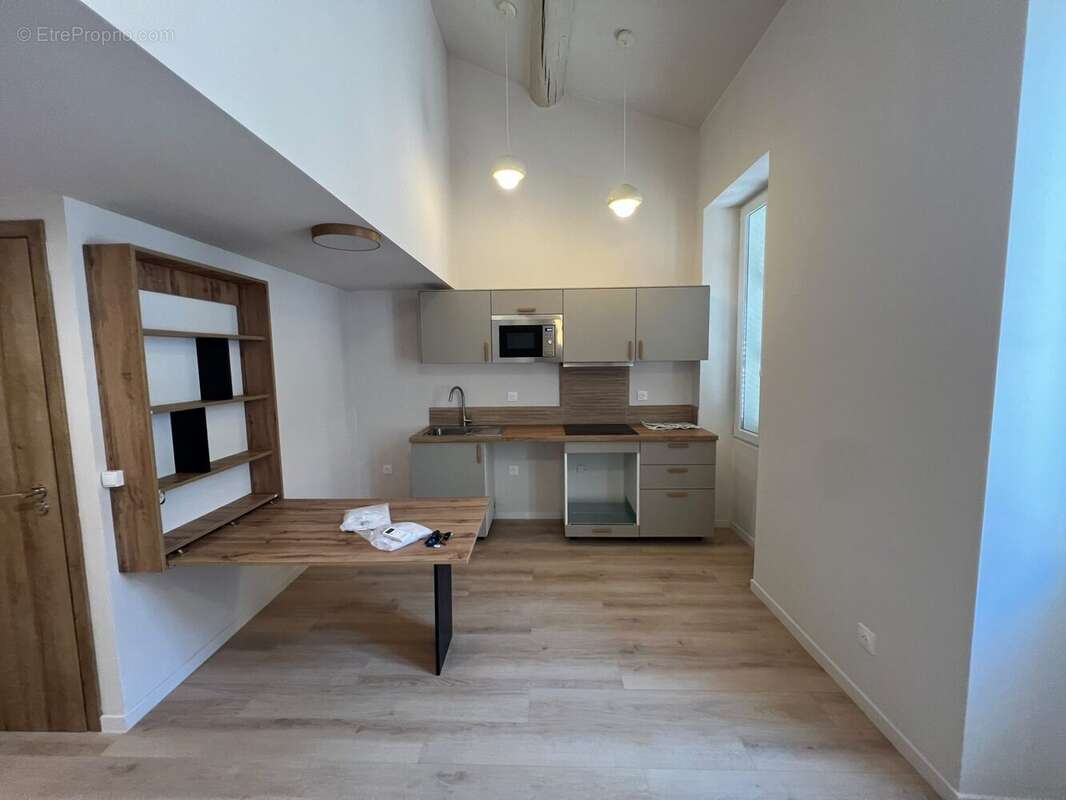 Appartement 35 m² à Marseille-4e  - photo 3
