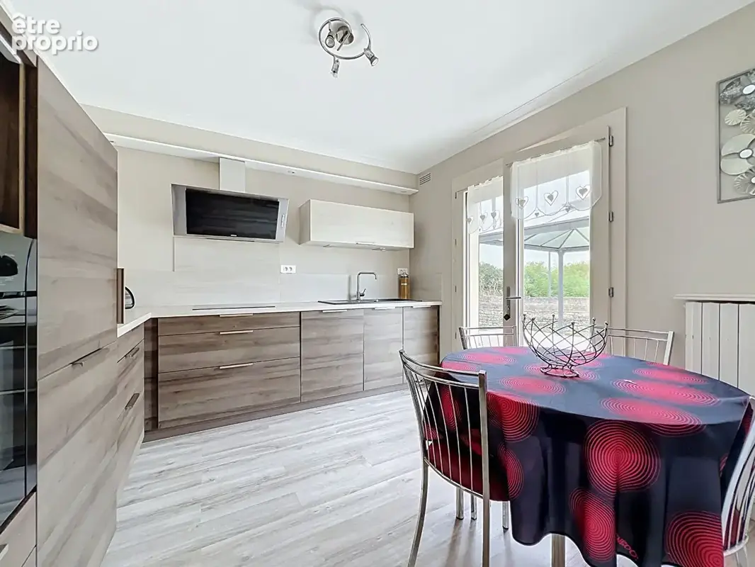 Maison Doue En Anjou 5 pièce(s) 110 m2 - photo 6