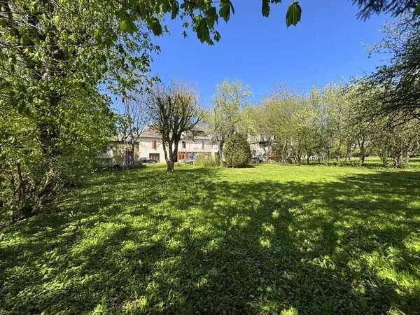 Maison à PIERRE-CHATEL