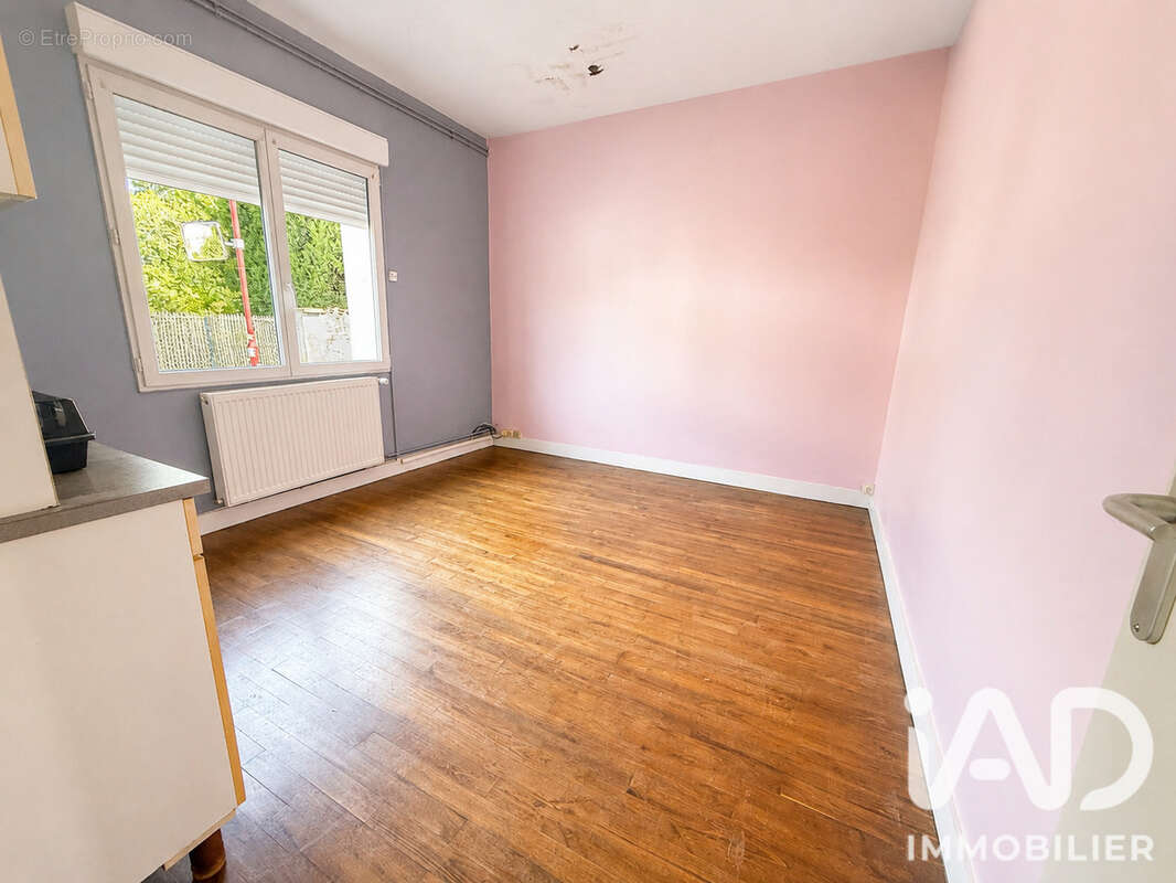 Maison 85 m² à Vars  - photo 8