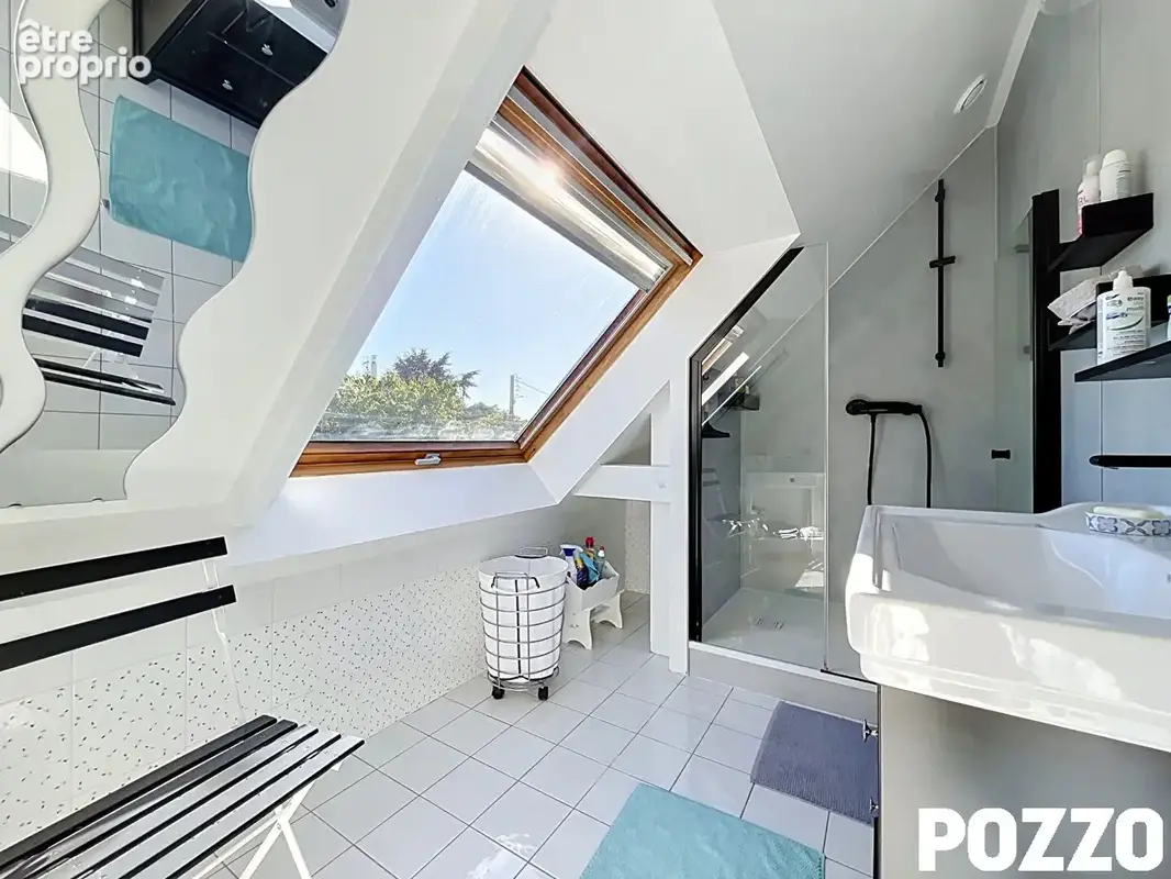 DONVILLE LES BAINS - Superbe maison de 182m² - Vue mer - Sous-sol complet de 112m² - photo 15