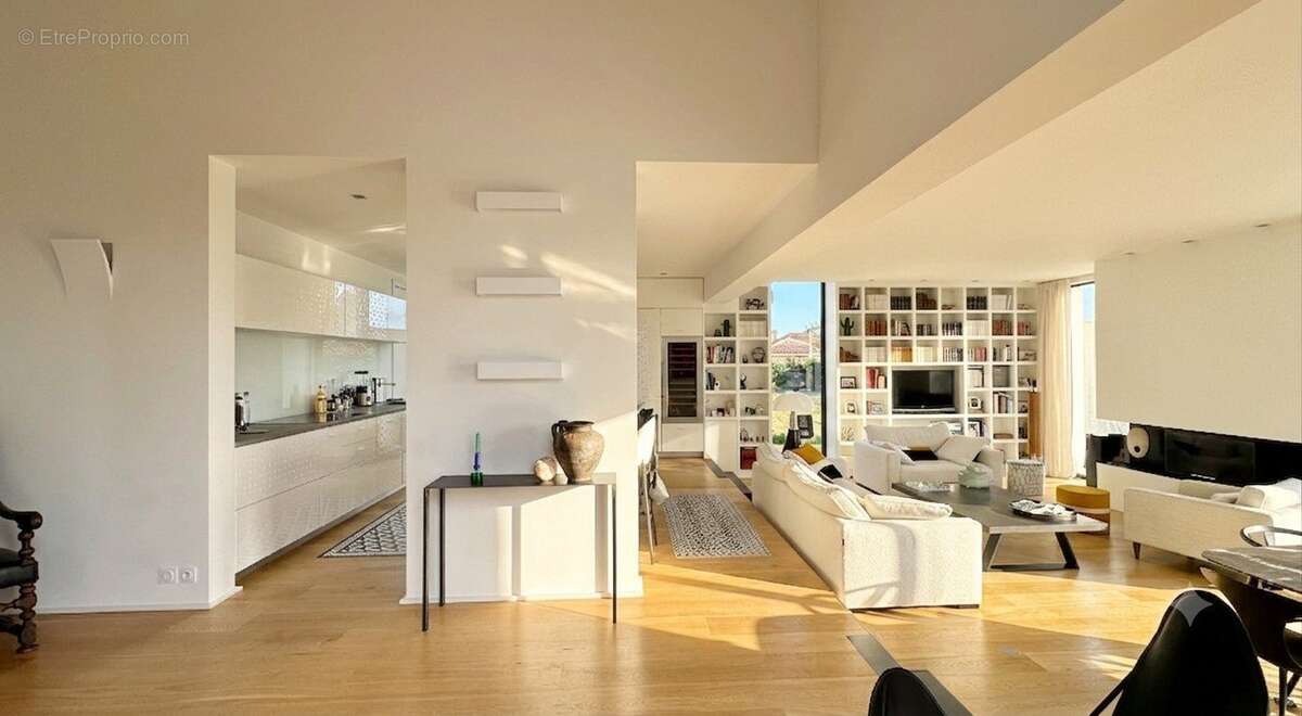 Arcangues  villa  d'architecte  vue panoramique sur les pyrénées - photo 6