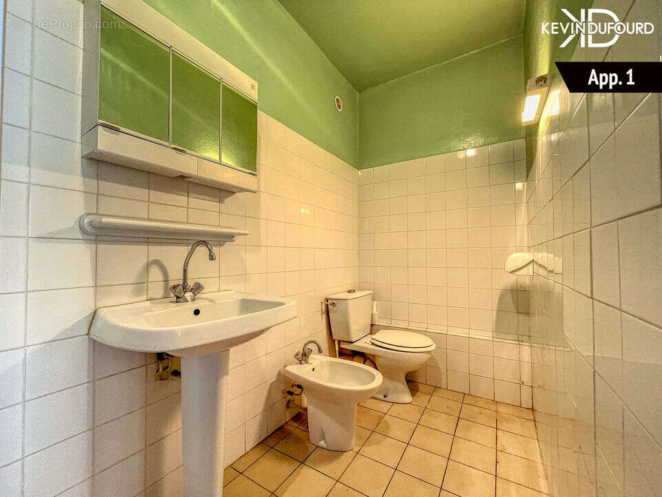 Maison 335 m² à Lalevade-D'ardeche  - photo 6