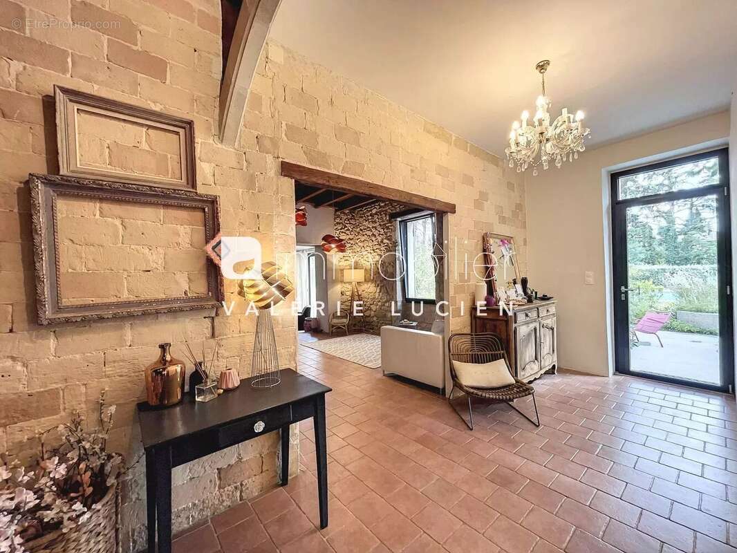 Maison à CHATEAURENARD